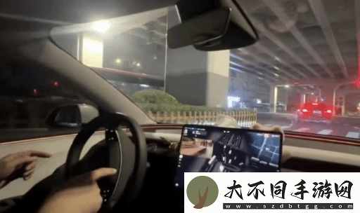 特斯拉FSD入华！马斯克称靠网络视频