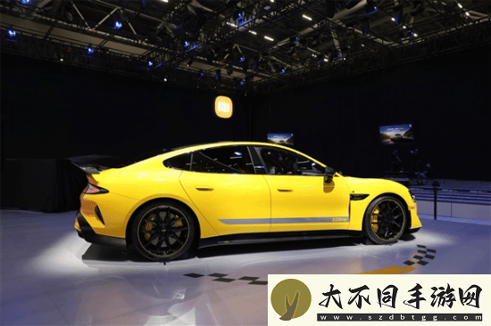 小米SU7 Ultra为何&quot;降价30万&quot; 雷军:让喜欢的人买得起