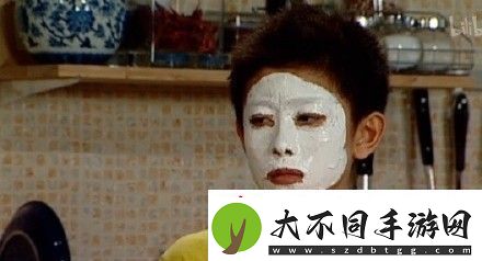 2021贫穷使我快乐的表情包2021贫穷使我快乐假笑男孩表情包大全分享