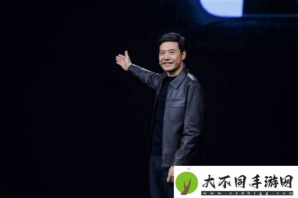 雷军回应皮衣争议