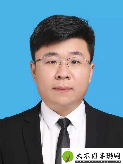 王威班长的学历背景揭秘
