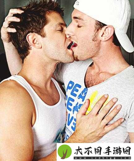 男体 GayFUCKPicsRsK：探索男性之间的私密情感与欲望