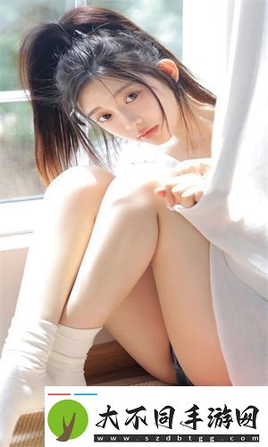 法国**巜**宝贝3情欲与禁锢交织的视觉盛宴网友