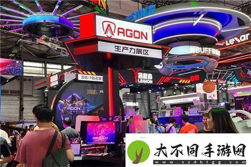 FUN肆嗨潮好玩AGON爱攻超级潮玩节落地CJ2024