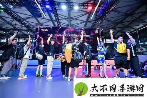 FUN肆嗨潮好玩AGON爱攻超级潮玩节落地CJ2024