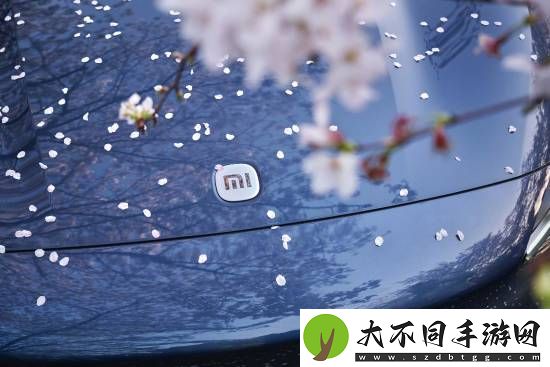 雷军分享SUV车型小米YU 7宣传图