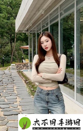 揭秘Bzzzz与BZZZZZZZZZ的奥秘