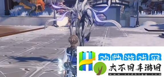 鸣潮相里要武器搭配思路