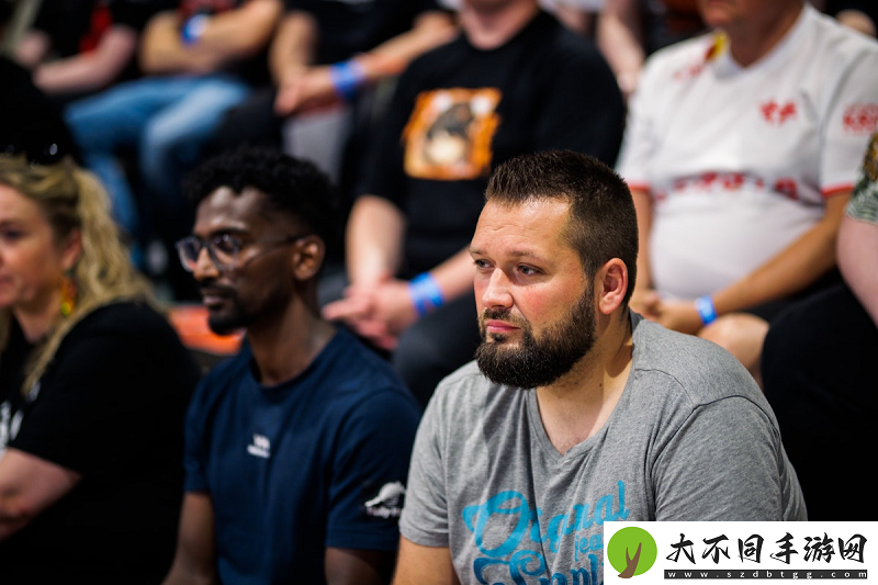 Astralis官方粉丝俱乐部**