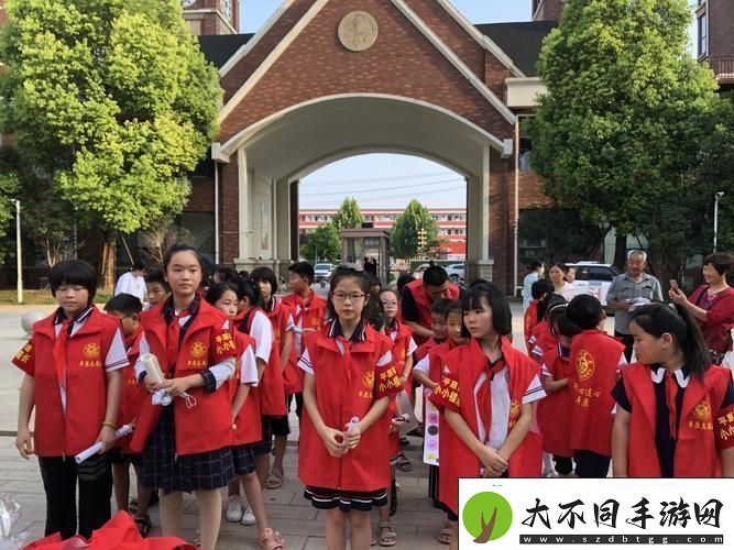 手游玩家共筑美好城